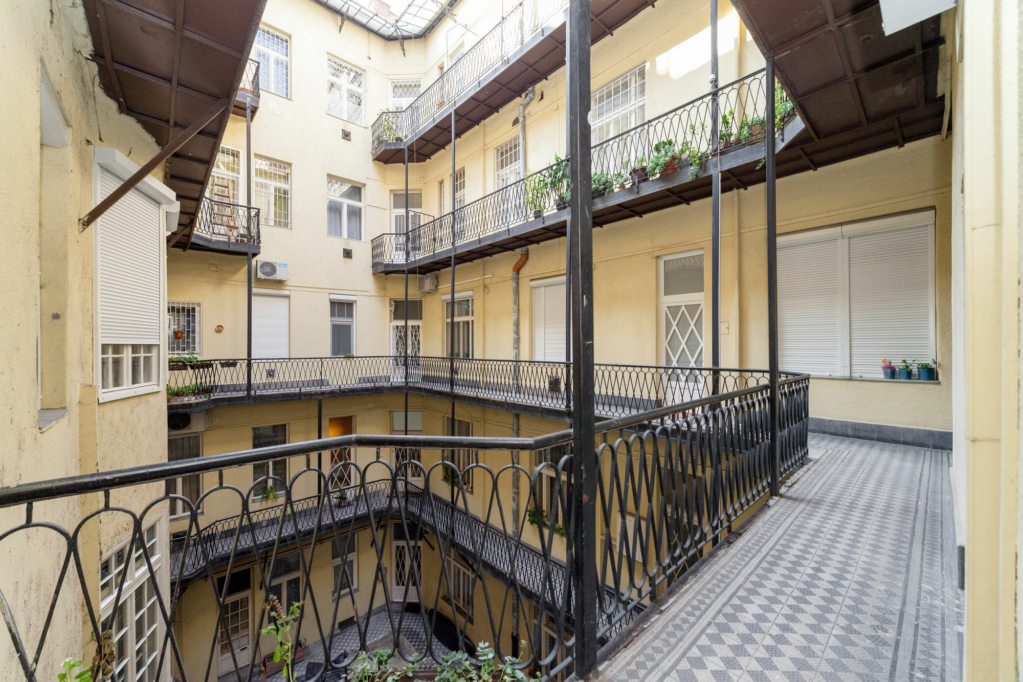 Tatra 4 Studios Budapest Exterior photo